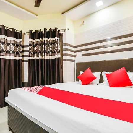Gangānagar Oyo 71693 Starlight Hotel מראה חיצוני תמונה